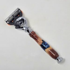 Product image of Flexball Proglide Fusion Australian Red Mallee Burl & Blue Resin Razor